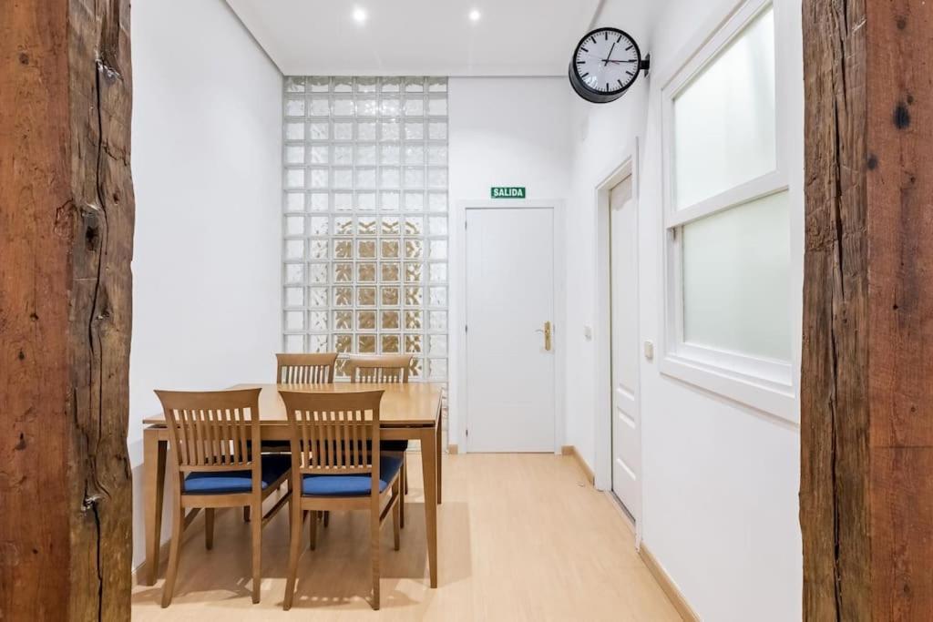 Apartamento Proximo A Gran Via Madrid Apartment Exterior photo